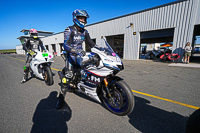anglesey-no-limits-trackday;anglesey-photographs;anglesey-trackday-photographs;enduro-digital-images;event-digital-images;eventdigitalimages;no-limits-trackdays;peter-wileman-photography;racing-digital-images;trac-mon;trackday-digital-images;trackday-photos;ty-croes